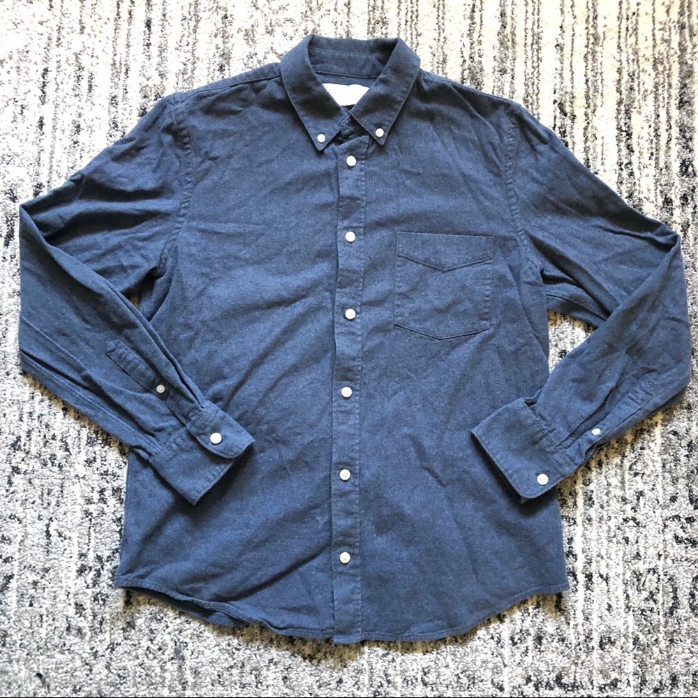EVERLANE Button Down Collared Longsleeve Shirt